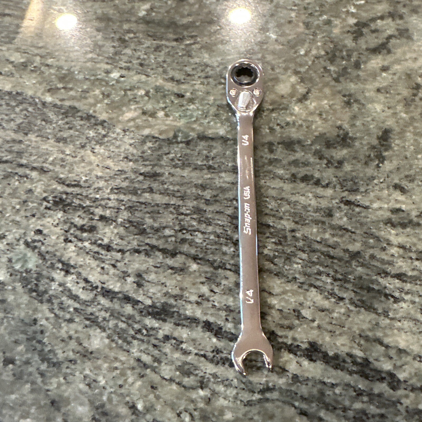 Snap On soxrr8a 1/4 ratcheting reversible flank drive plus wrench