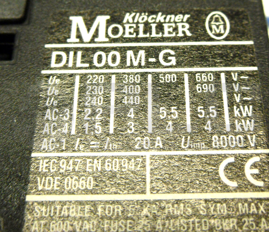 LOT OF 2 MOELLER DIL00M-G CONTACTOR