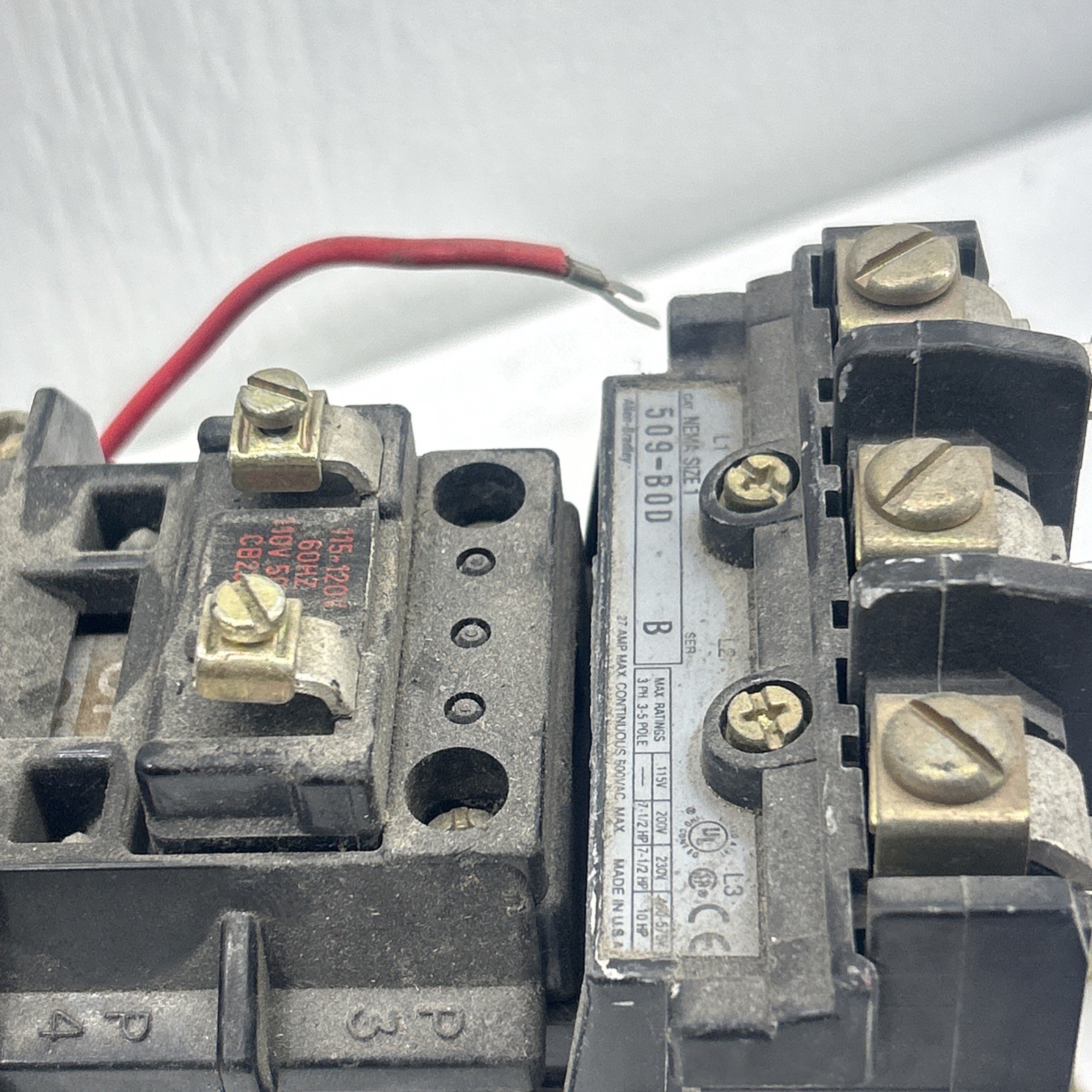 Allen Bradley 500L-BOD92 Lighting Contactor With 42185-800-01 Reset