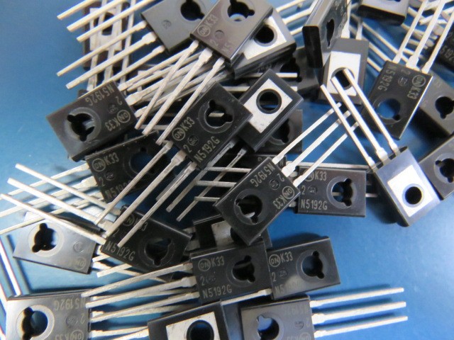 ONSEMI 2N5192G Qty of 25 per Lot TRANS NPN 80V 4A TO-126