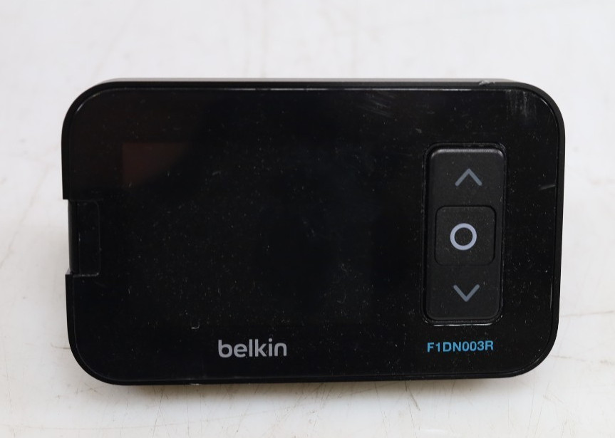 Belkin F1DN002R Advanced Secure LCD Desktop Controller