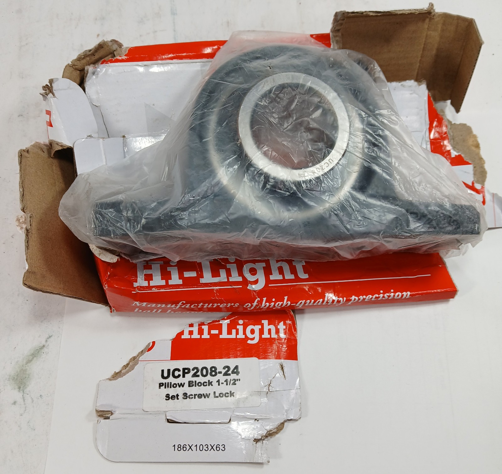 1 NEW HI-LIGHT/HLU UCP208-24 2 BOLT PILLOW BLOCK BEARING NIB ***MAKE OFFER***