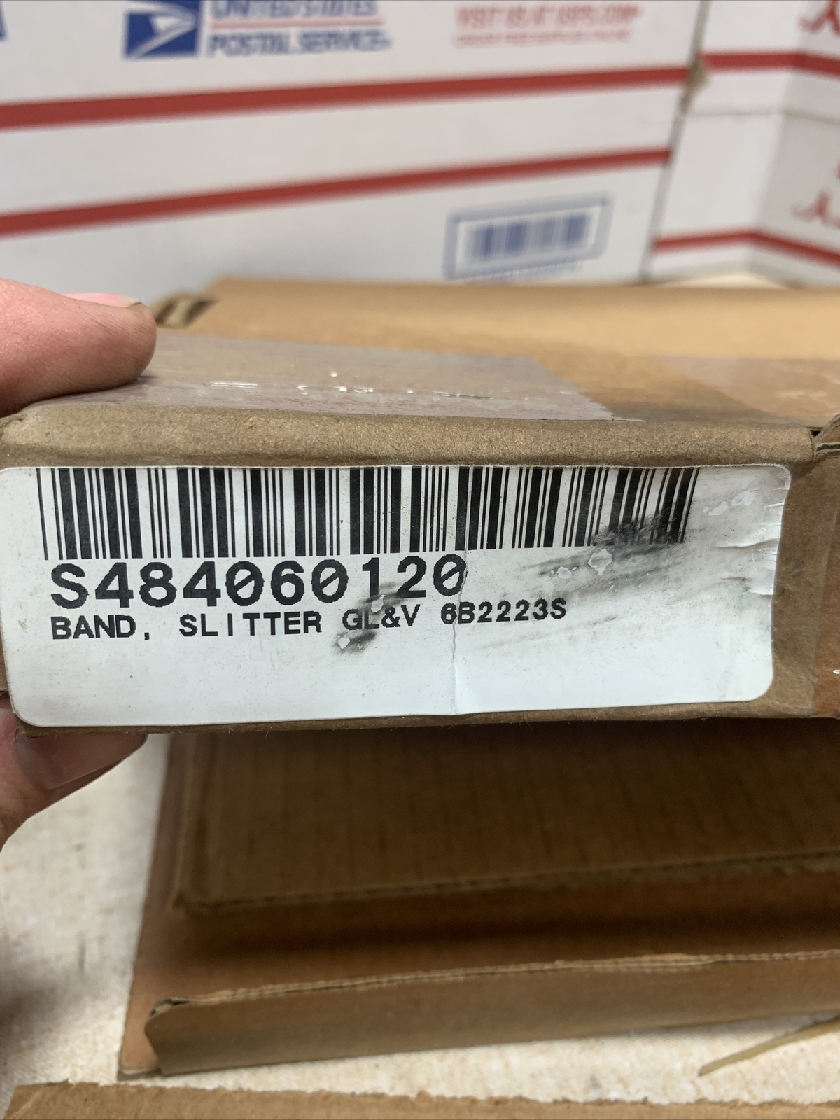 Beloit 413-637-2424 CARBIDE SLITTER BANDS 6B2223S New GL&V