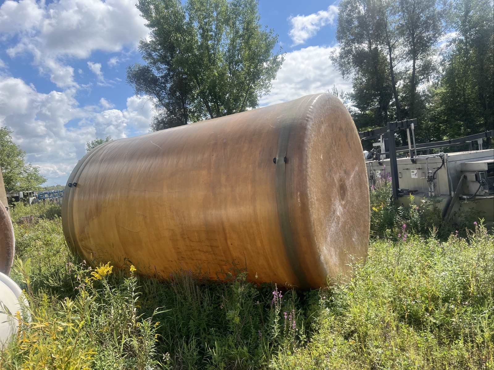 5000 Gallon Vertical Fiberglass Storage Tank