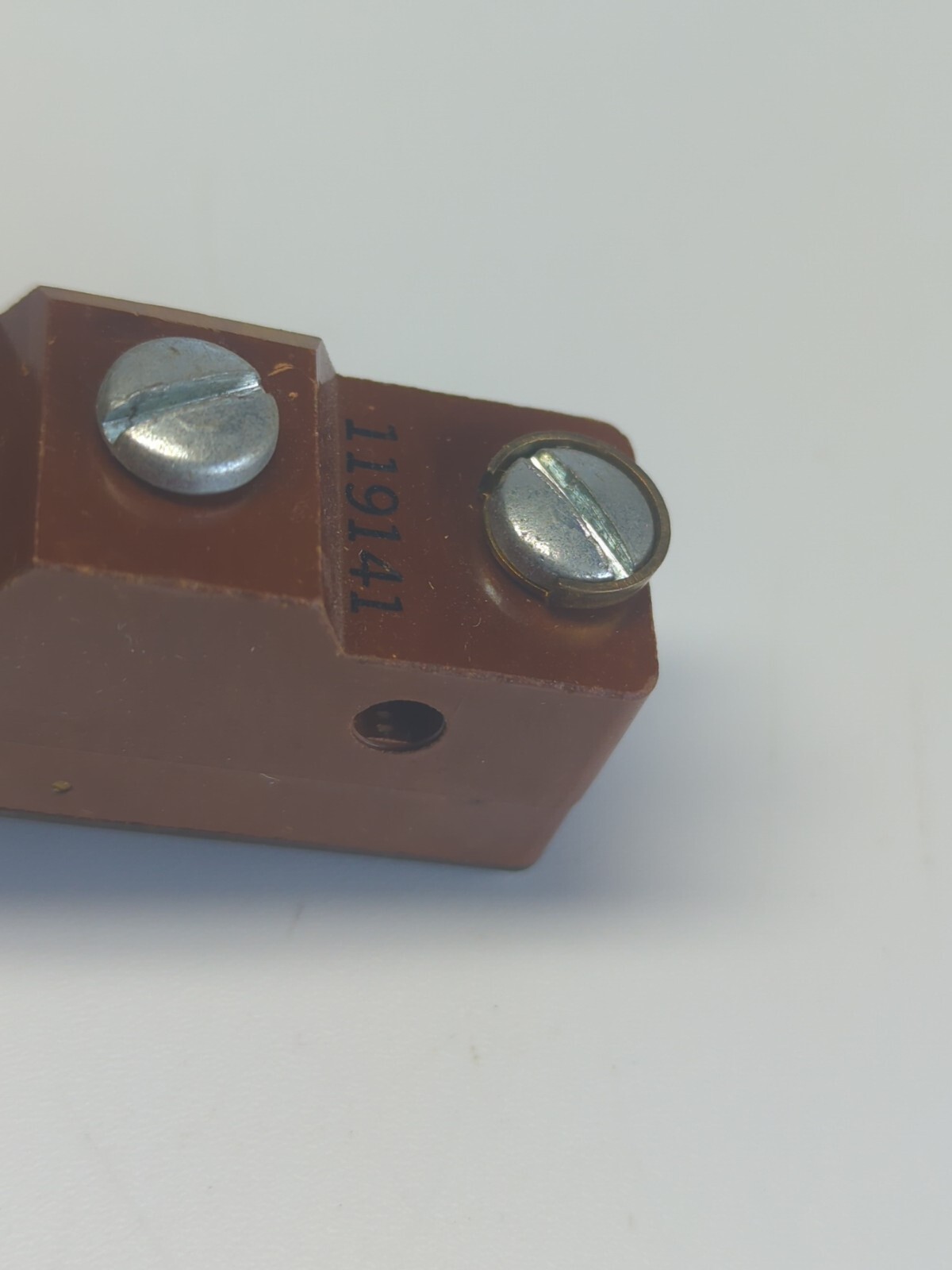Micro Switch Model 119141 Switch W/Pin Plunger Snap Switch 2 Terminal New No Box