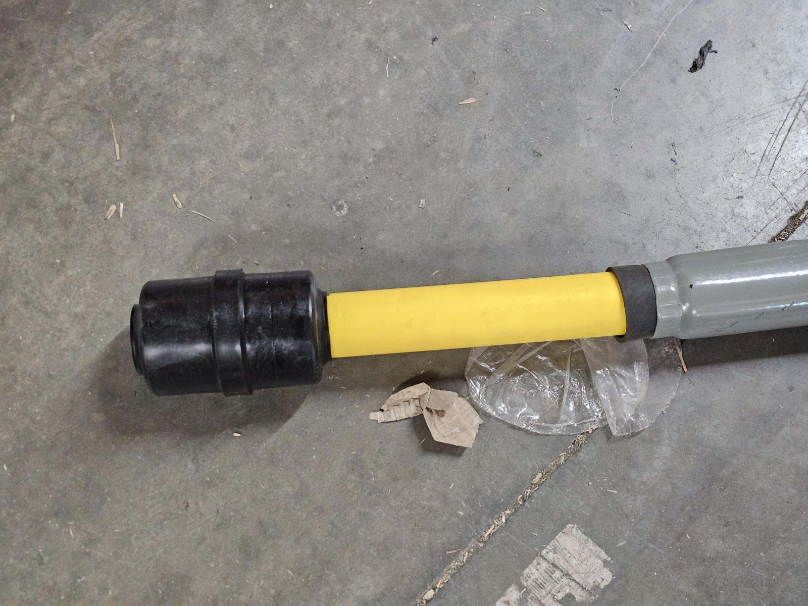 1 1/2″ IPS Anodeless Riser with Con-Stab end SDR-11 For underground PE Pipe