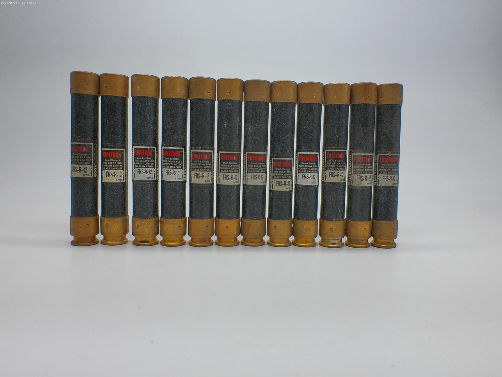 FUSETRON FRS-R-12 FUSE BLACK LOT OF 12 NSNP