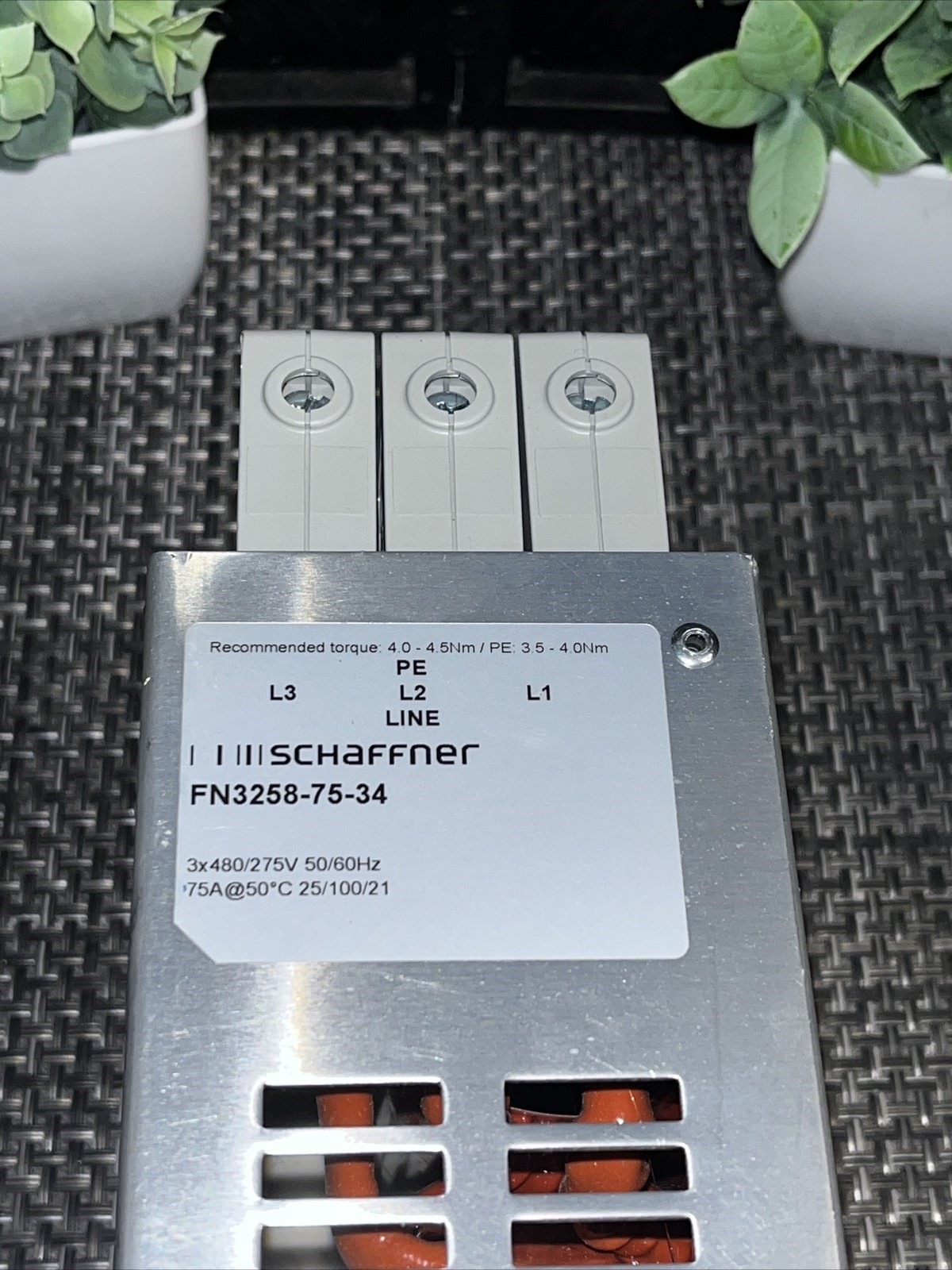 NEW- SCHAFFNER EMC FN3258-75-34 TYPE STB 25 3X480/275V 50/60HZ 3572830 / 046 /06