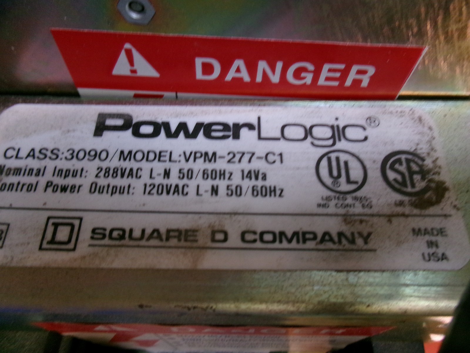 Square D PowerLogic Circuit Monitor 3090 VPM-277-C1 w/ Power Module 3020 CM-2350