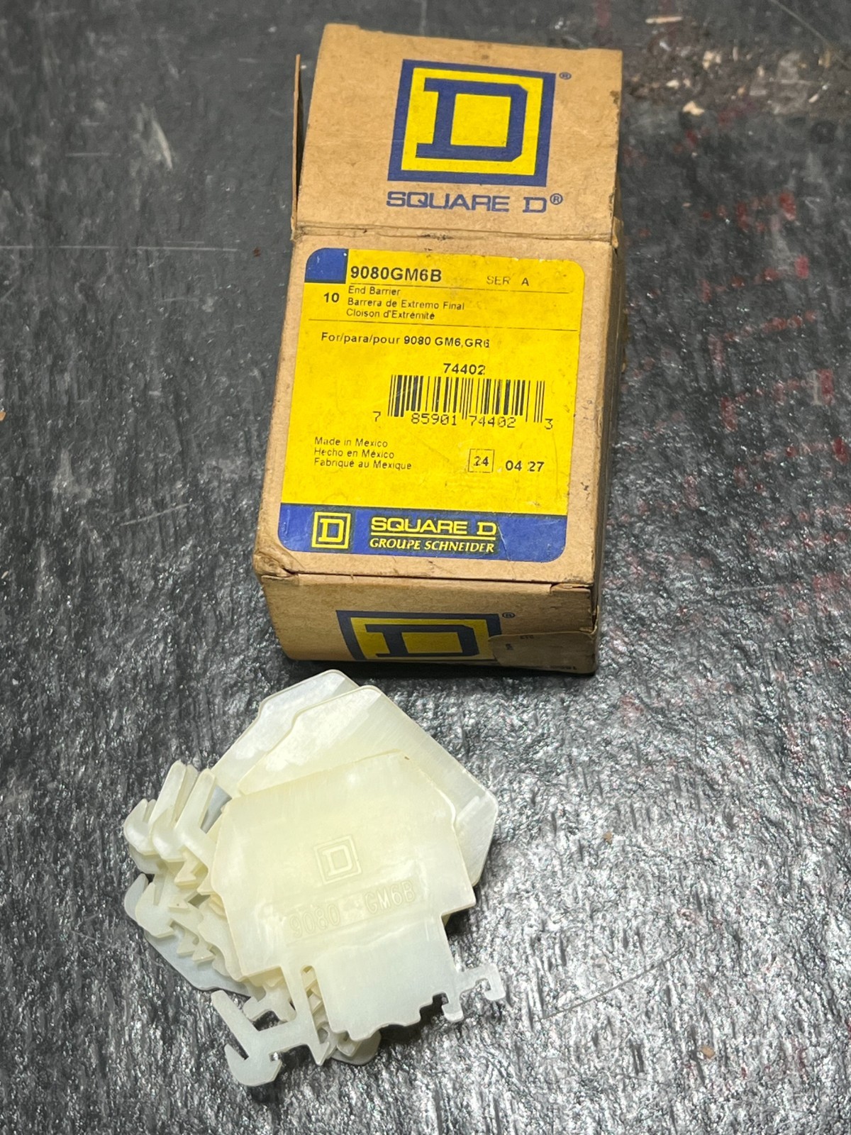 square d 9080gm6b nos poor packaging box of 8pcs