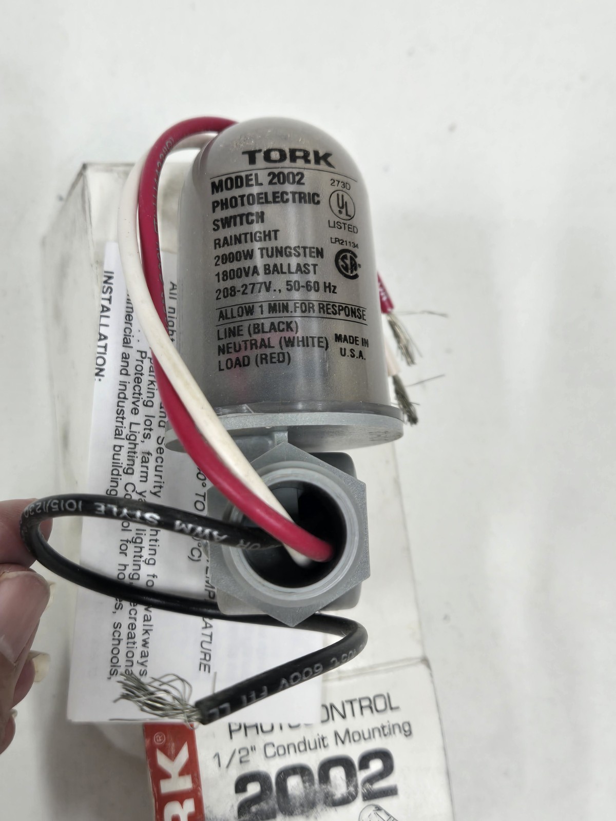 TORK Photocontrol 2002 208-277 VAC 1/2″ Conduit Mounting 180 Degree Swivel