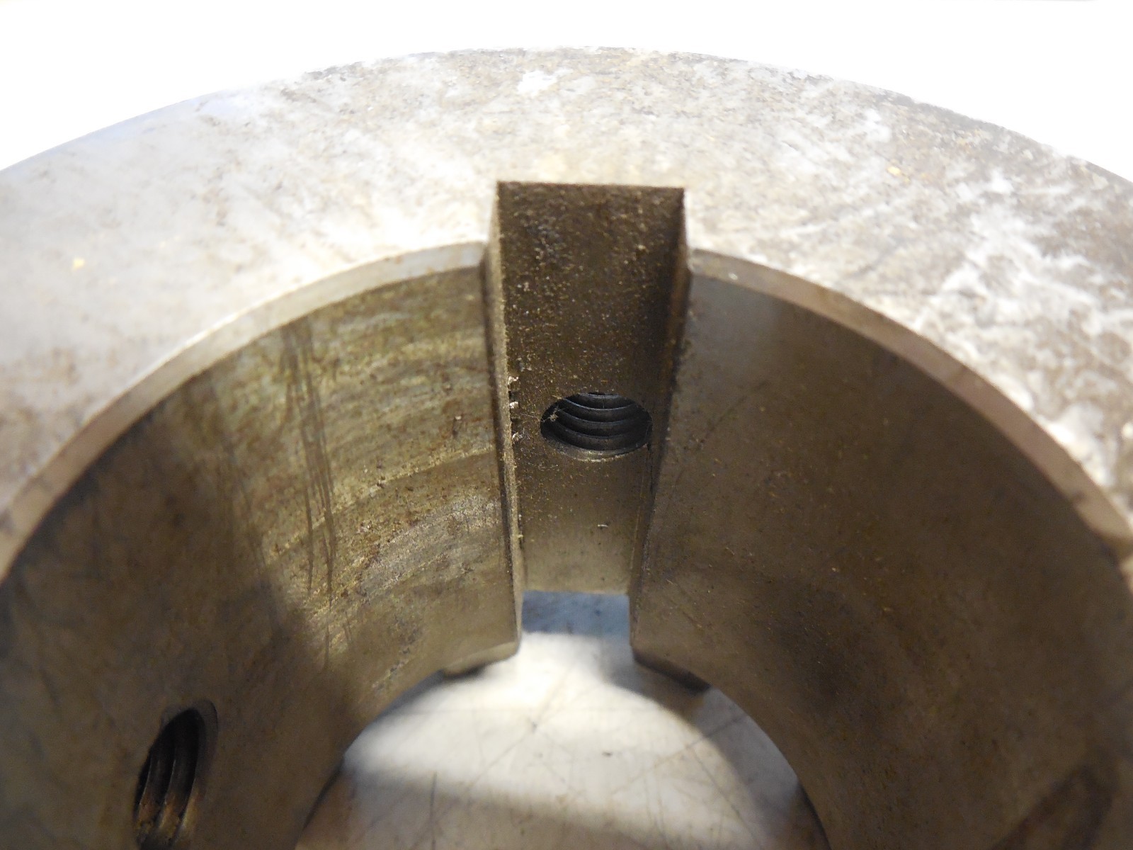 FALK COUPLING 3700189 30R10 HUB 2.1250 4 BORE 1/2″ x 1/4″ KW