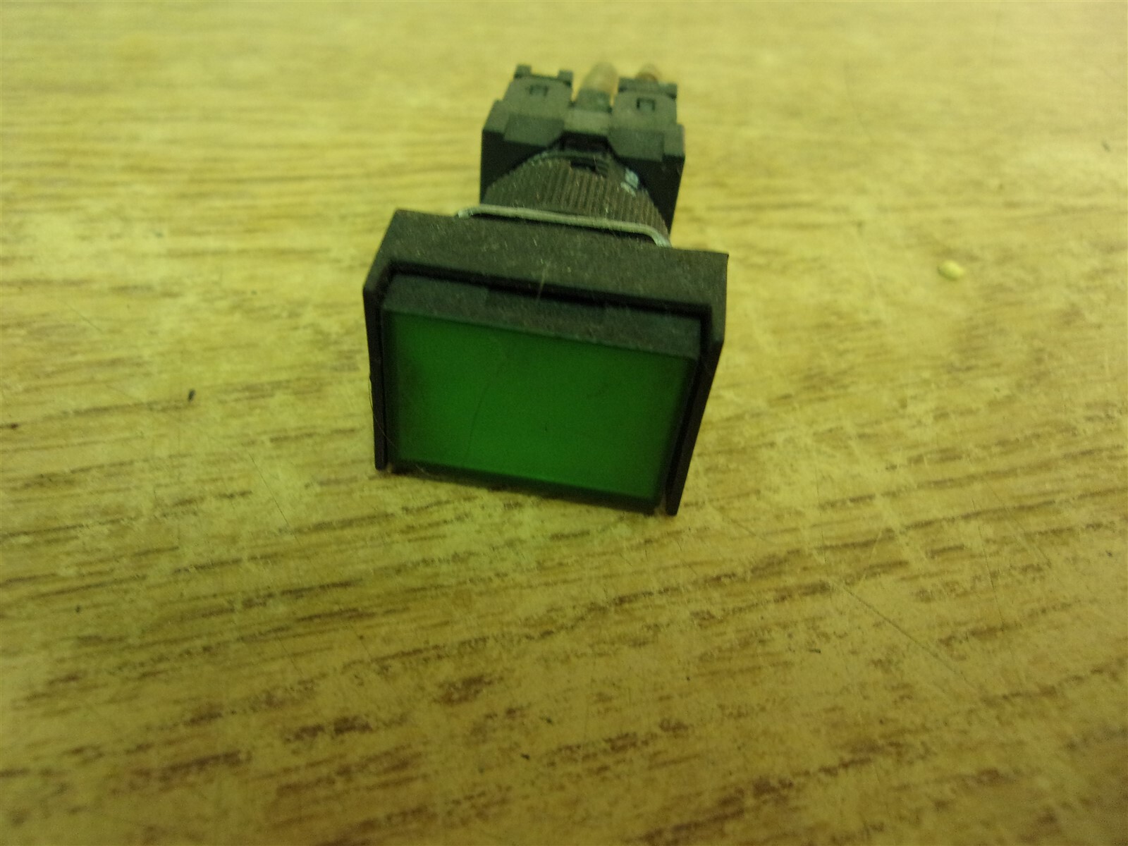 Omron A3GJ-6011-3 Green Push Button Switch *FREE SHIPPING*