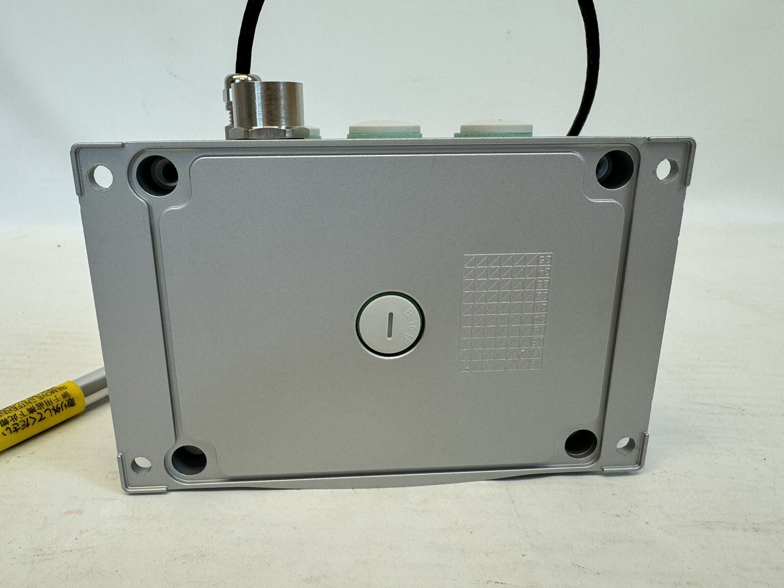 VAISALA HMT335 Humidity & Temp. Transmitter 10-35VDC ~ 5L0A001BCAJ200B01CABAA1