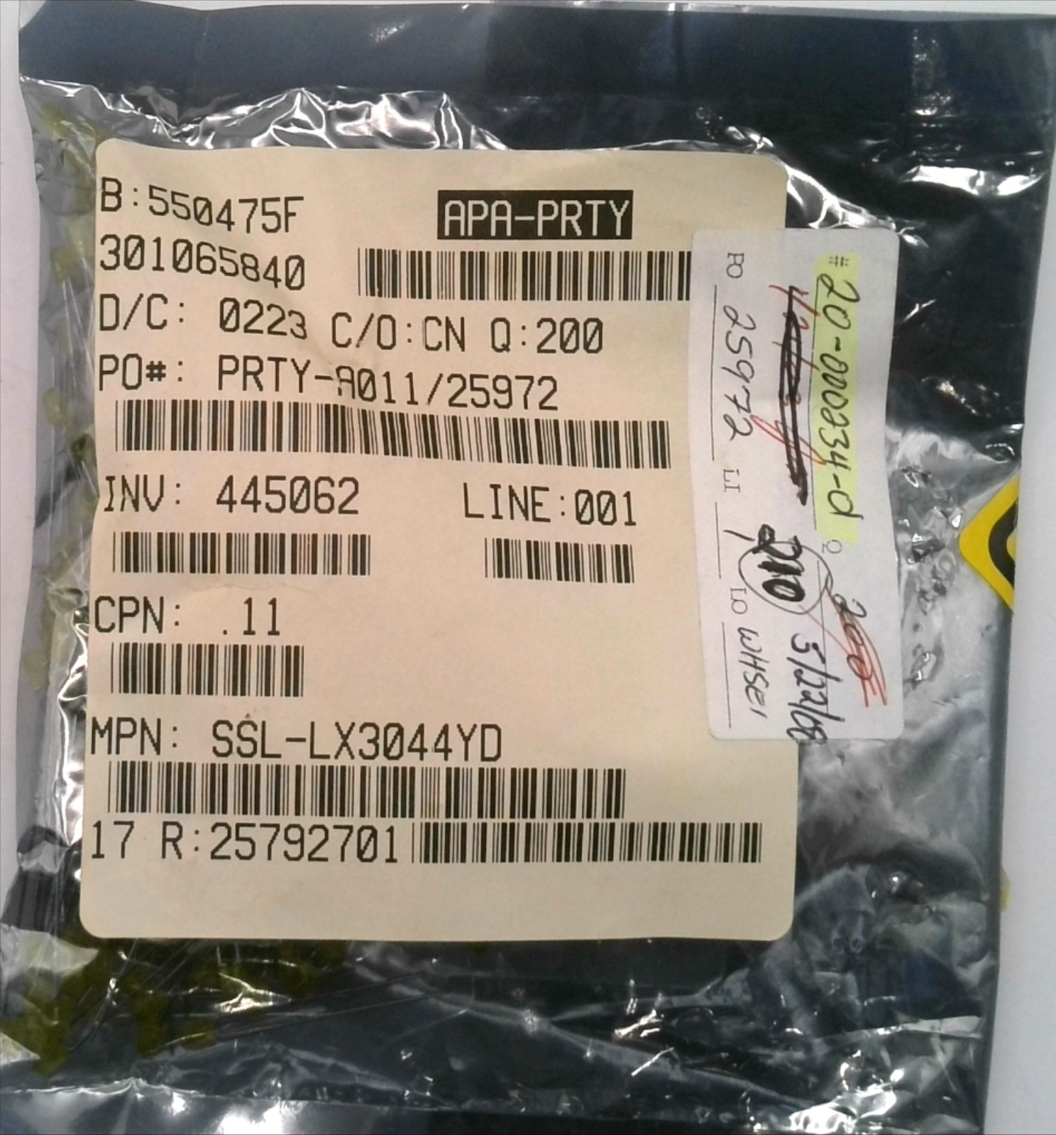 LUMEX SSL-LX3044YD LED YELLOW DIFFUSED T-1 T/H (LOT OF 210)