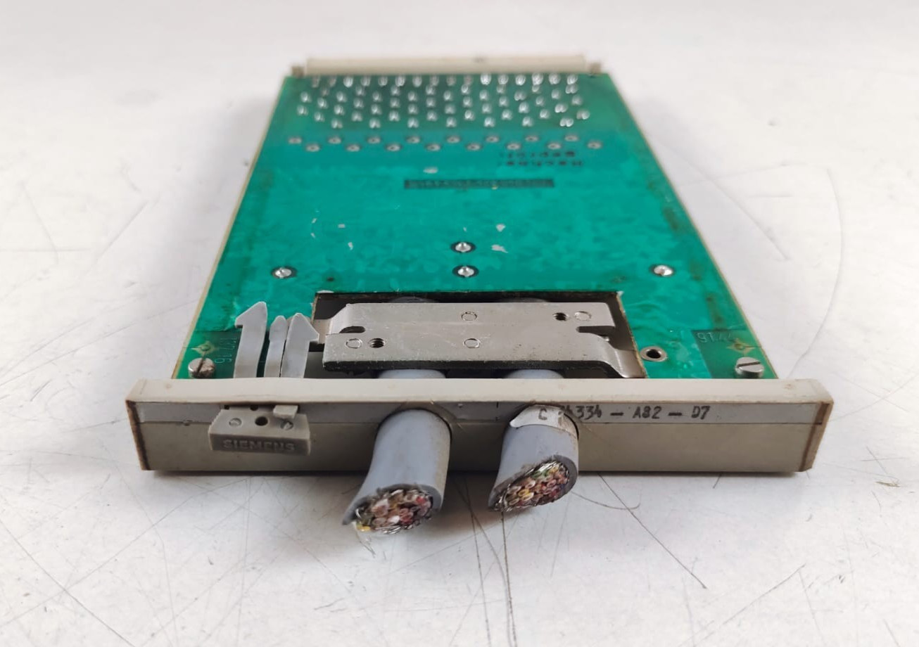 Siemens C74040-A24-C153-4-85 / C74040-A24-C153-2-87 Pcb Card