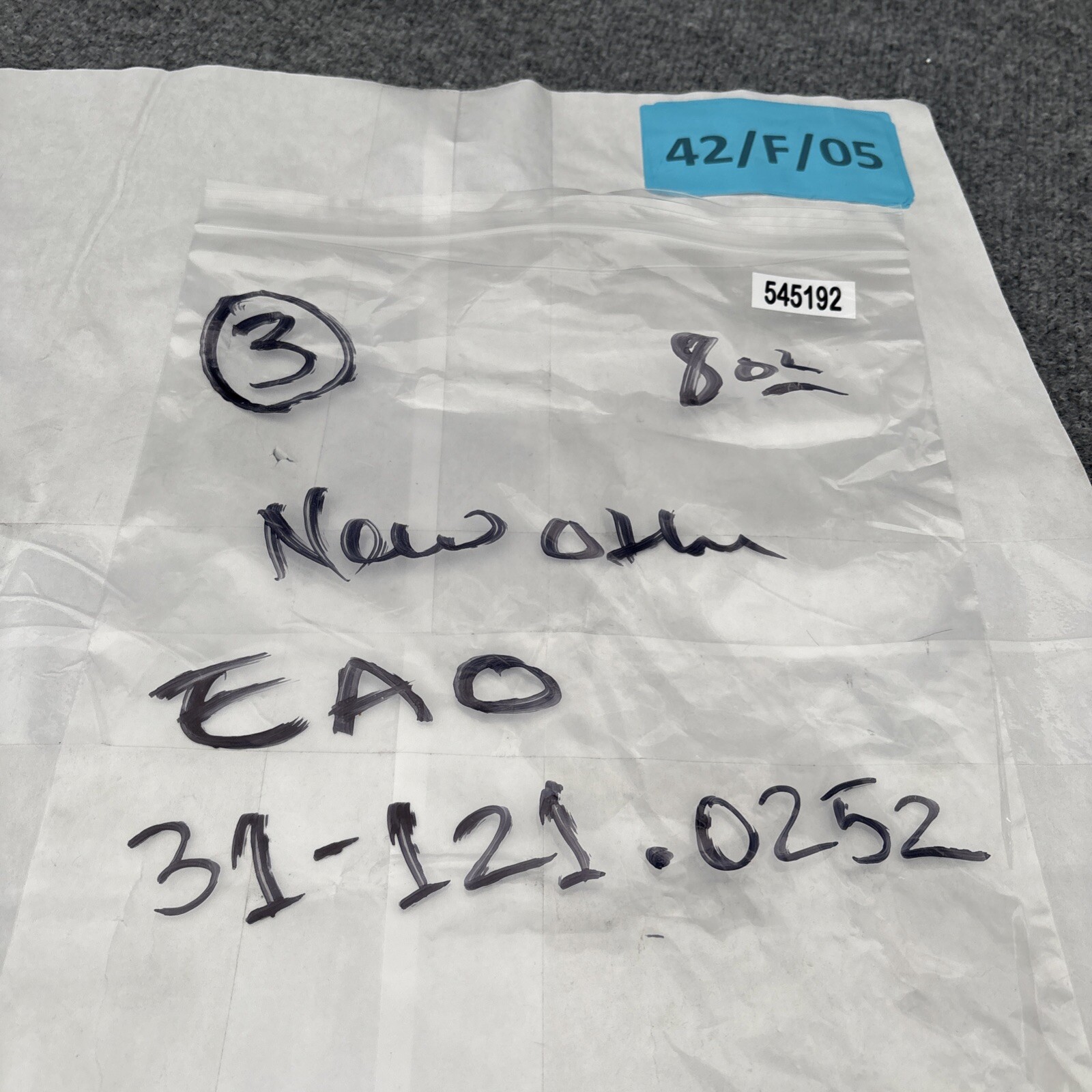 EAO 31-121.0252 Push button switch New Other