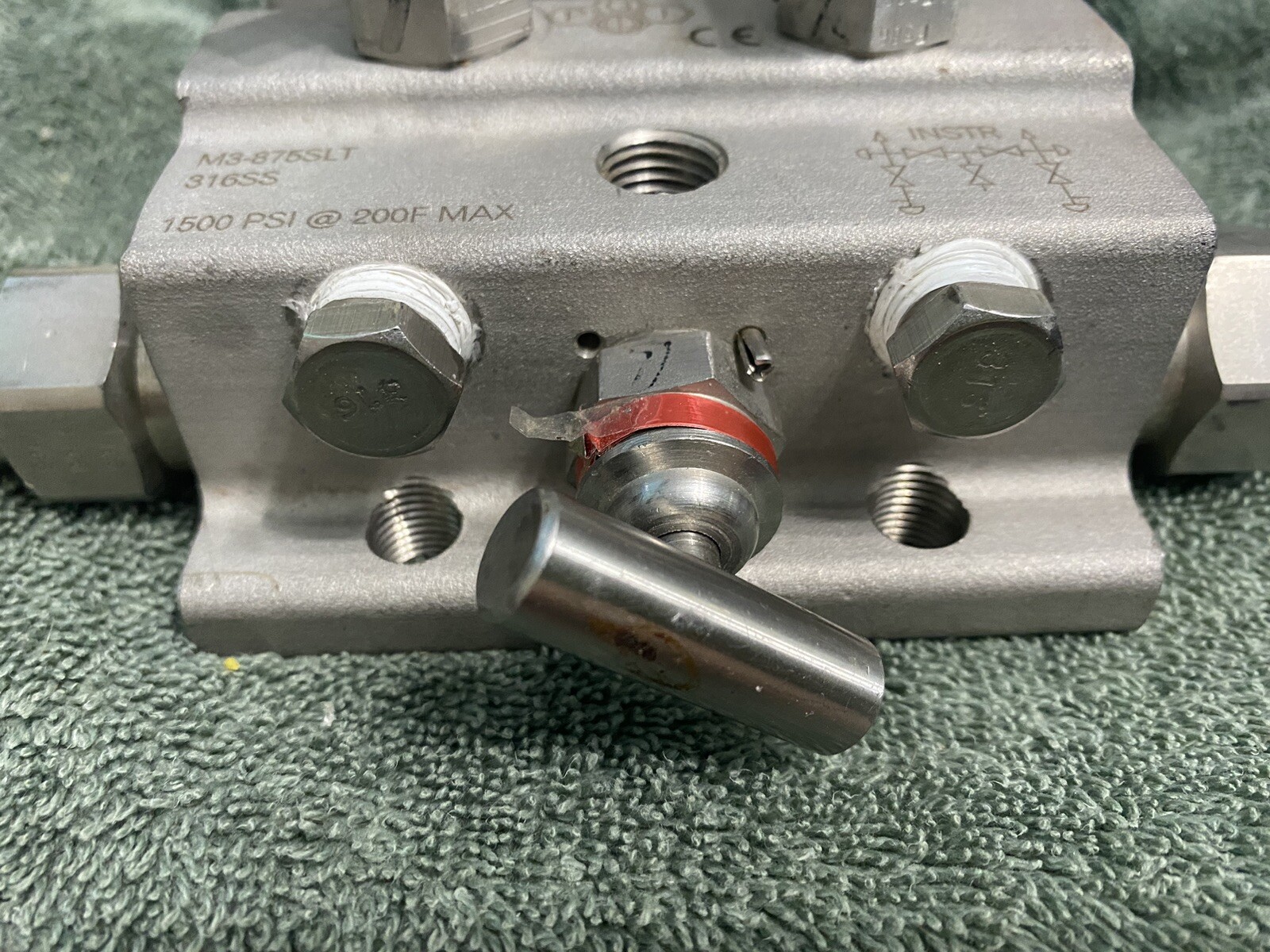 PGI VALVE MANIFOLD M3-875SLT 316SS 1500 PSI @ 200°F
