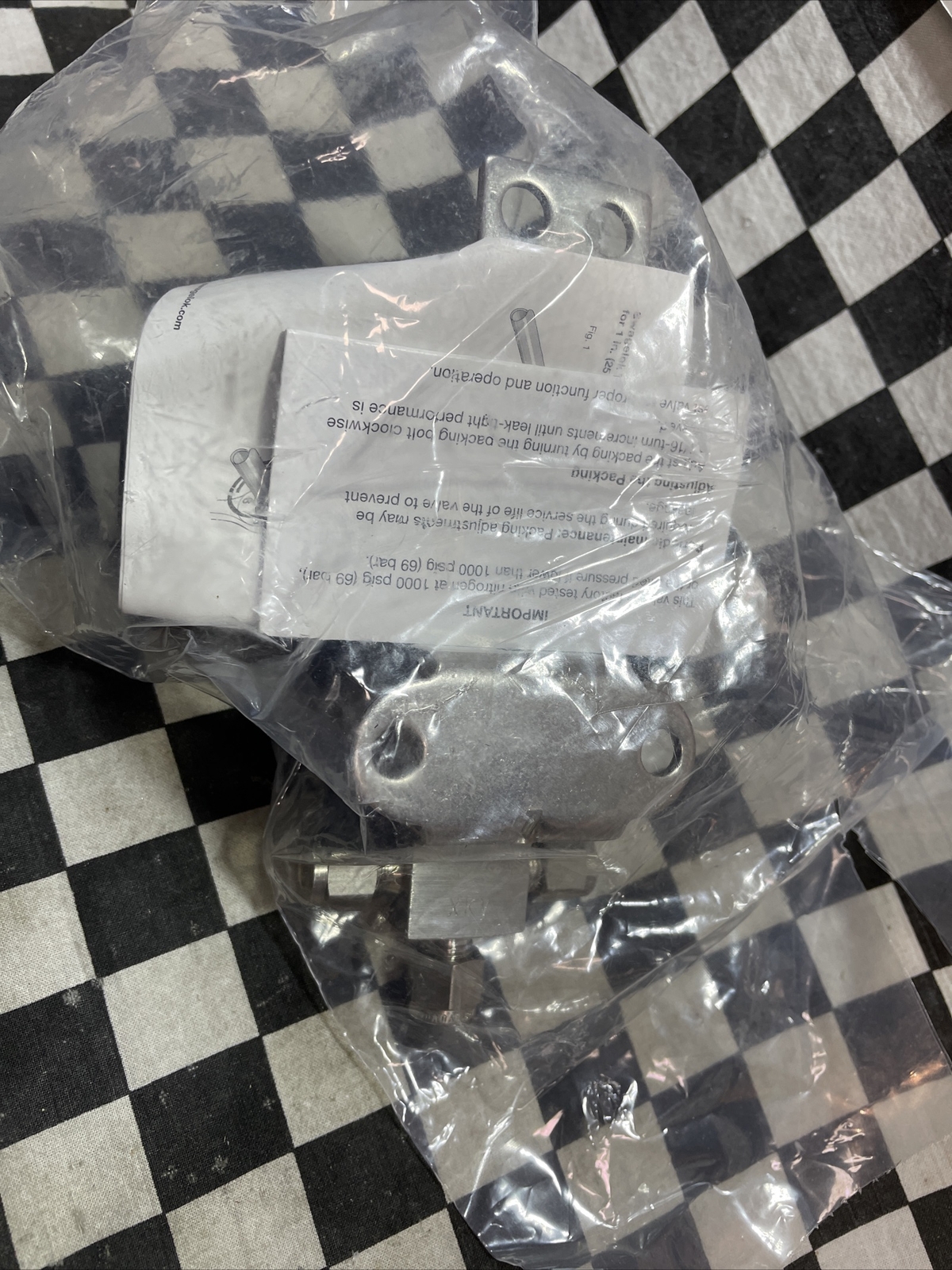 SWAGELOK PNEUMATIC DOUBLE ACTING ACTUATOR 1/4″, 3 WAY, SS-43GXS4-51D, MS-151-DA