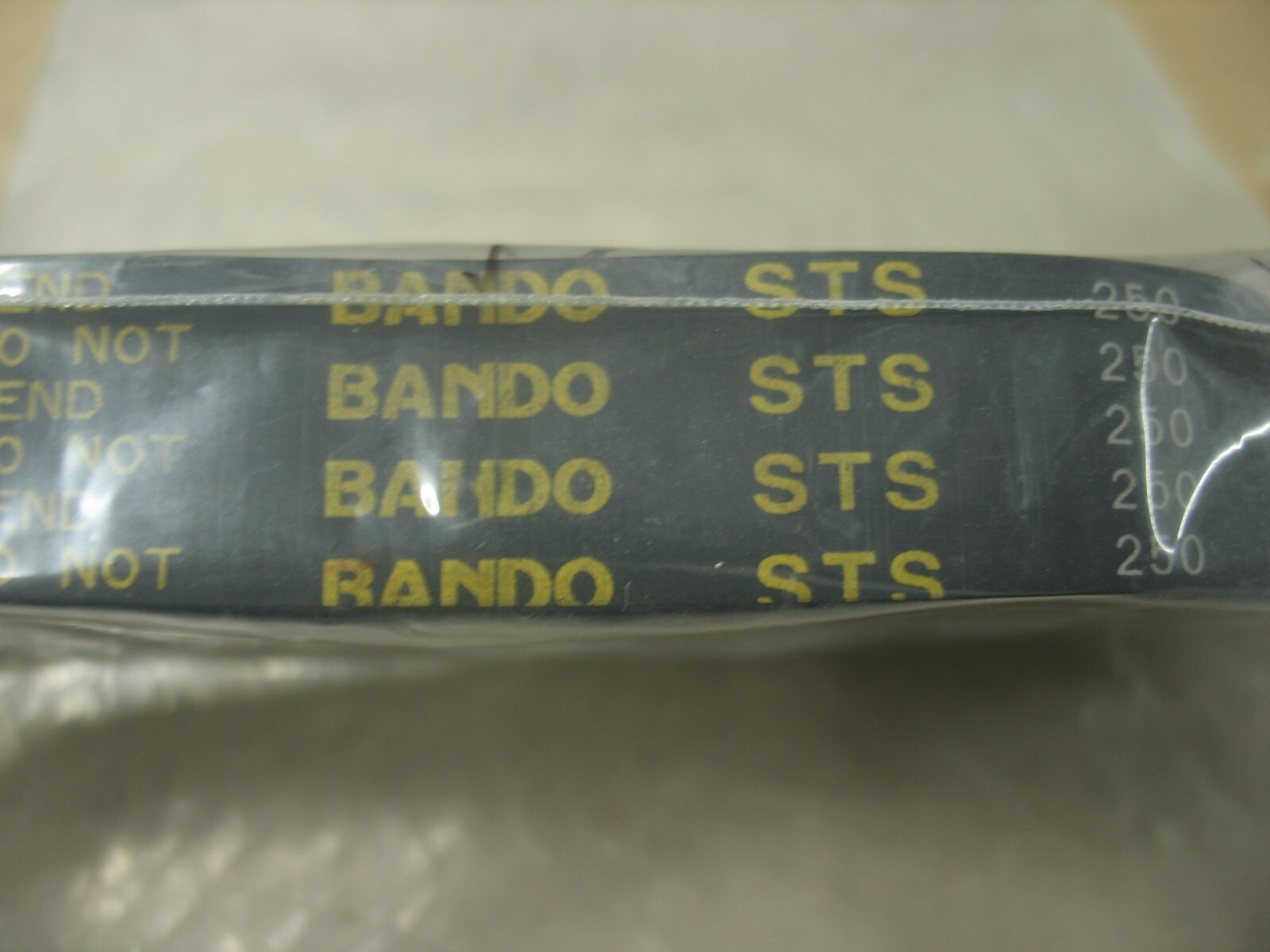 NIB BANDO 250 S8M 1216 TIMING BELT 152TH 1216MM LG 25MM WD NEOPRENE P9552