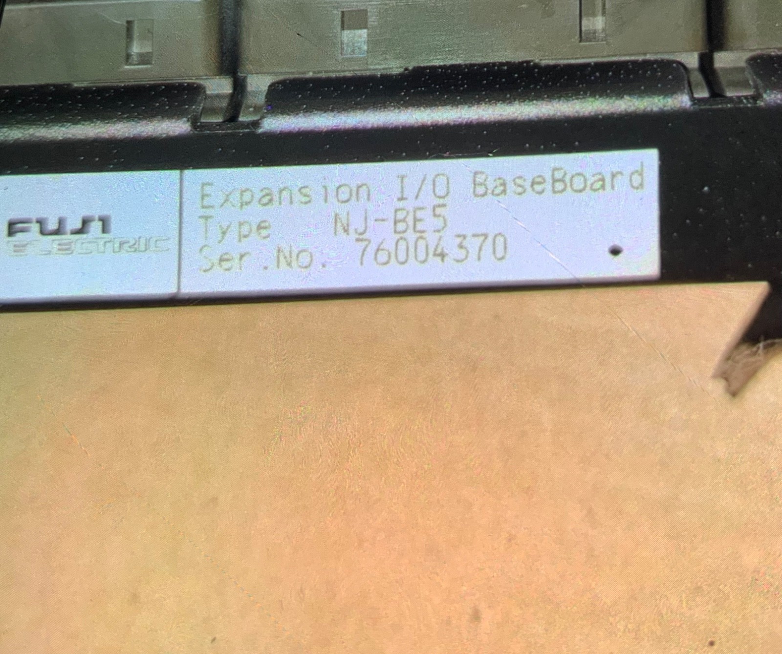 Fuji Electric PLC Module rack ,NJ-P1, (3) X16-1, (2) Y16-R16