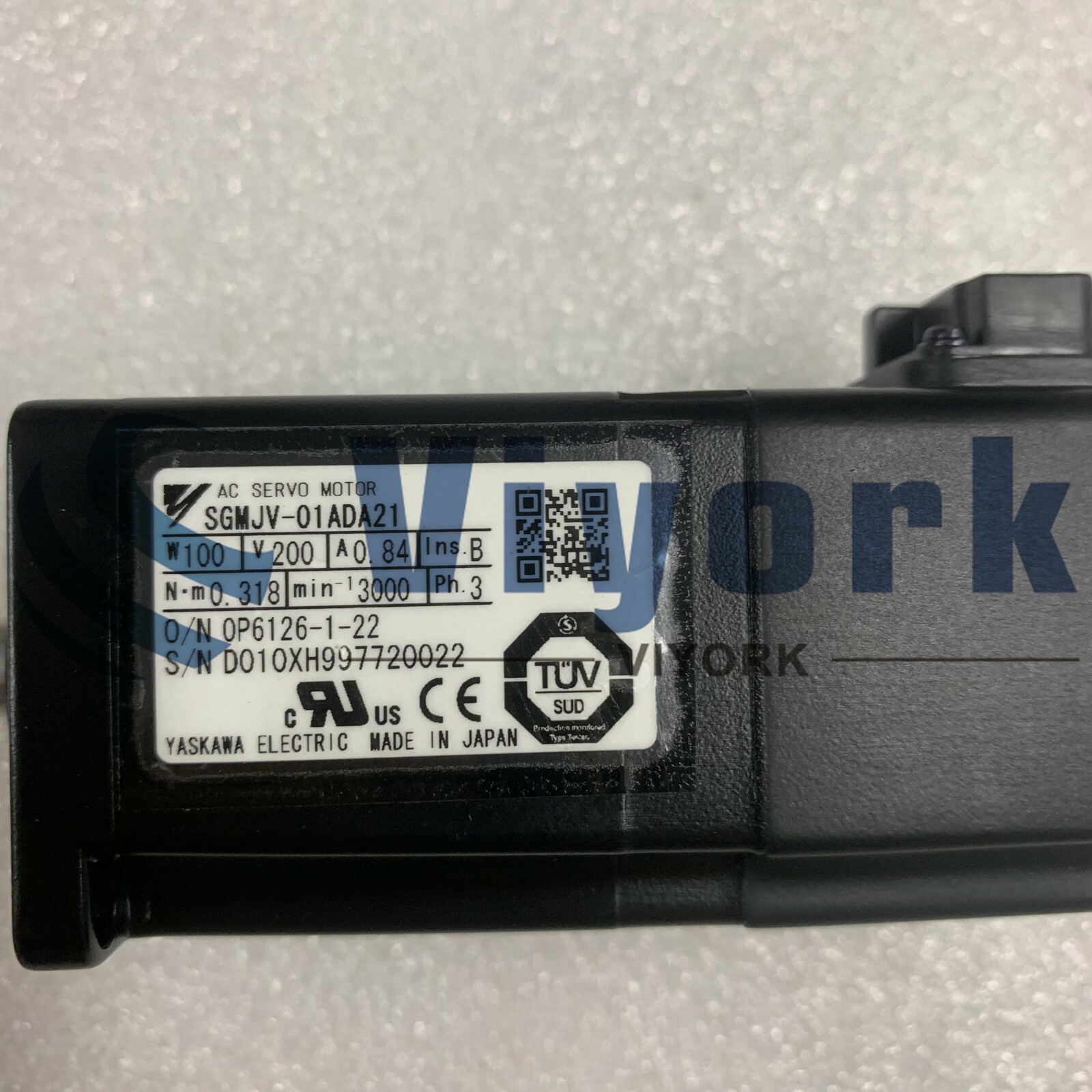 Yaskawa SGMJV-01ADA21 AC SERVO MOTOR 100W 3000RPM 0.84A 0.318N.M NEW