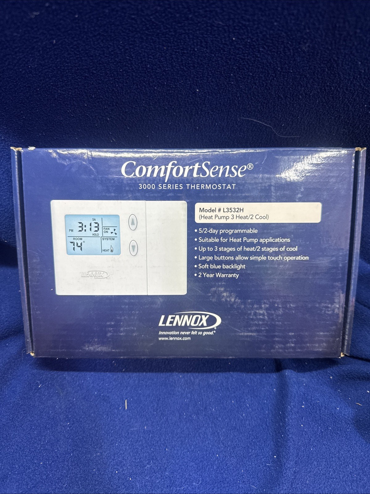 Lennox ComfortSense 3000 L3532H Thermostat 51M37 NEW