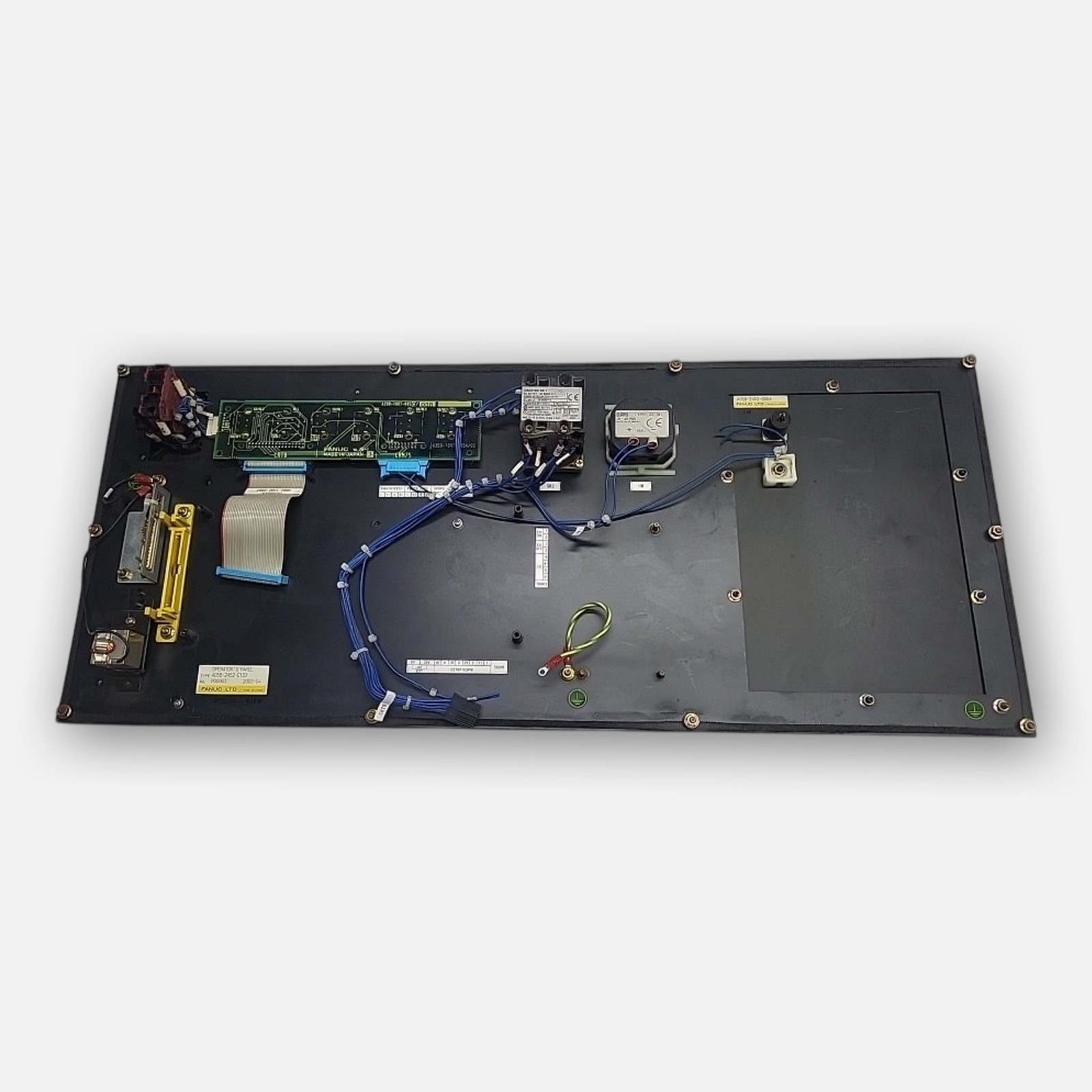 FANUC A05B-2452-C153 SYSTEM R-J3iB OPERATOR PANEL