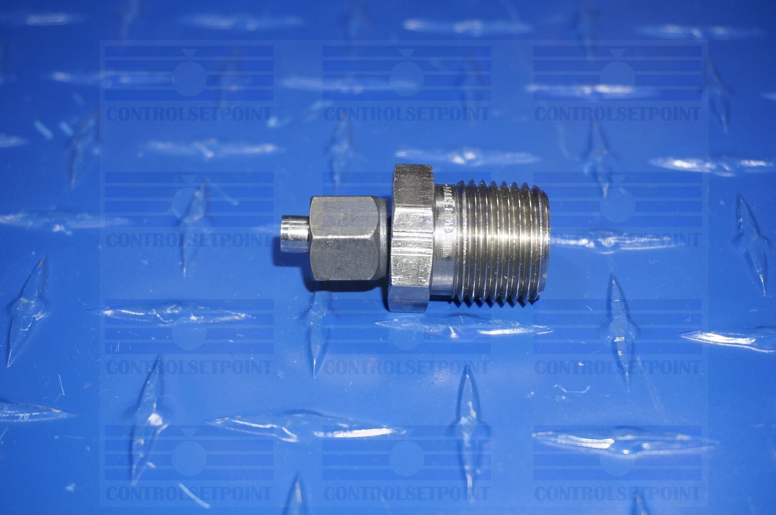 PARKER 1/4″ TUBE MALE TO 1/2″ NPT ADAPTER 316 SST 4-8-T2HF-SS 316
