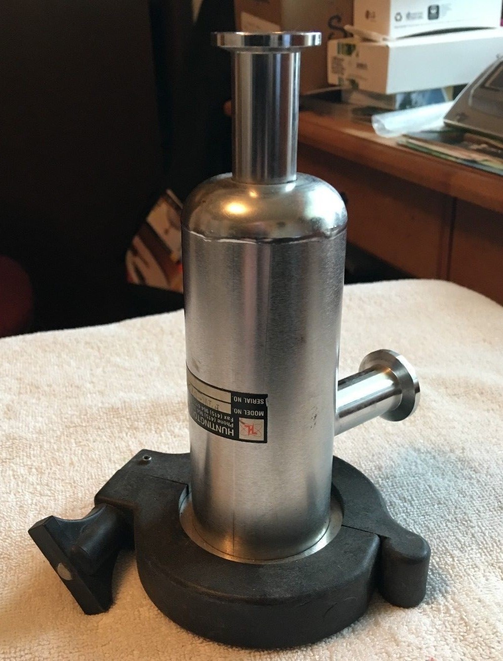 Huntington labs FTR-075-SF Angle Valve