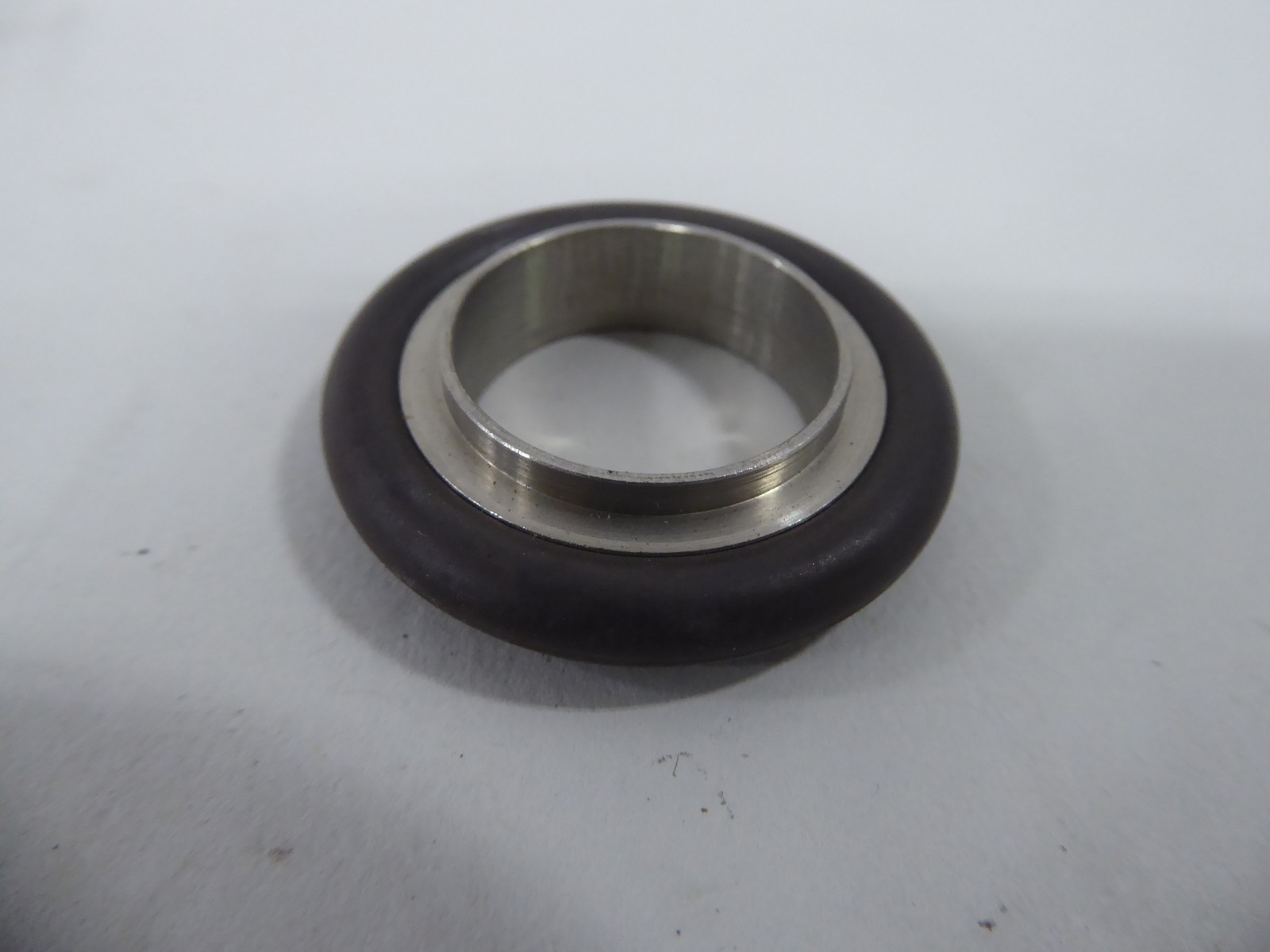Leybold 88322 Centering Ring DN-20 ISO-KF Stainless Viton *