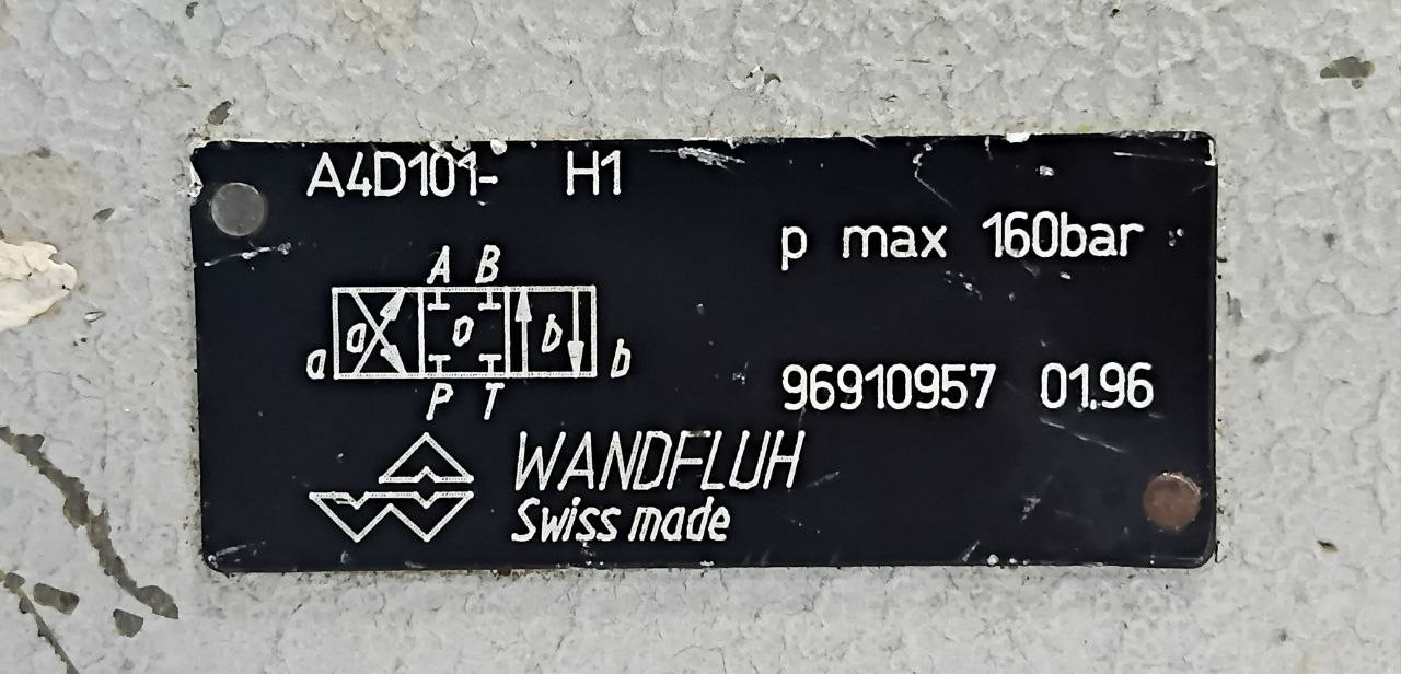 Wandfluh A4D101-H1 Limit Switch For Solenoid Valve Pmax 160bar 96910957 0196