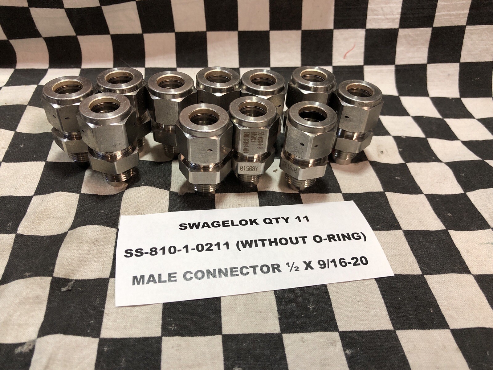 SWAGELOK MALE CONNECTOR ½” X 9/16-20, SS-810-1-0211, LOT OF 18 SHIPSAMEDAY#115P1