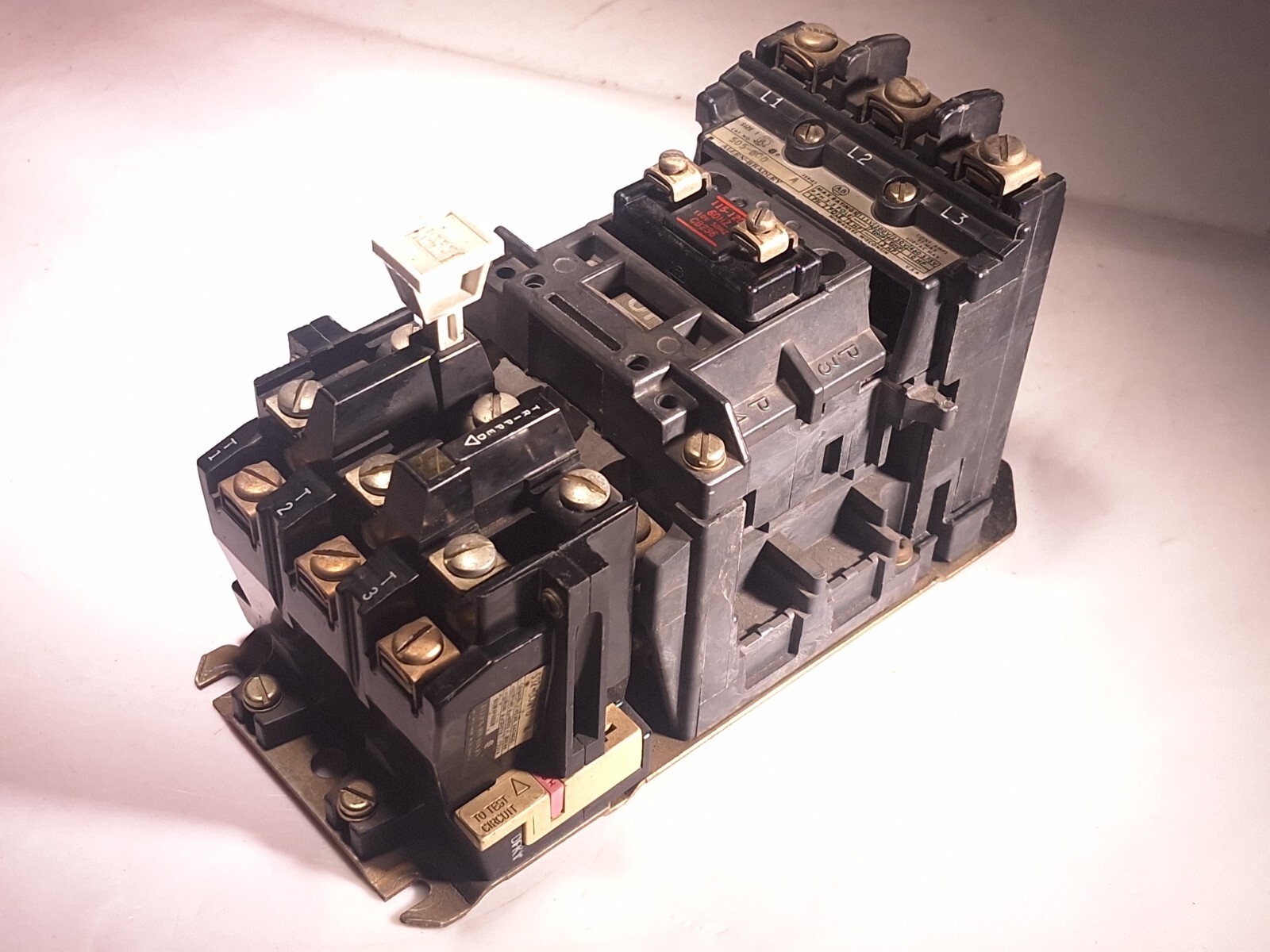 ALLEN BRADLEY 509-BOD MAGNETIC STARTER CB236 120V COIL 509BOD USED