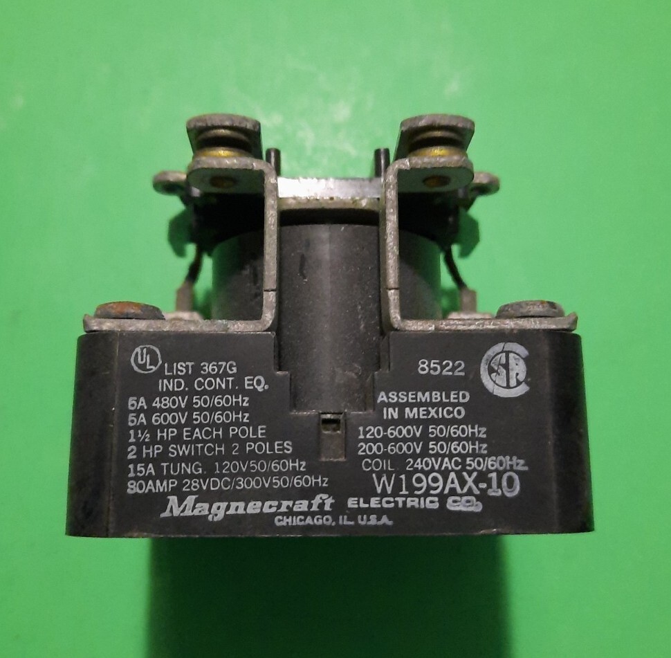 Magnacraft / Schneider Electric W199AX-10 Electromechanical Relay 240VAC