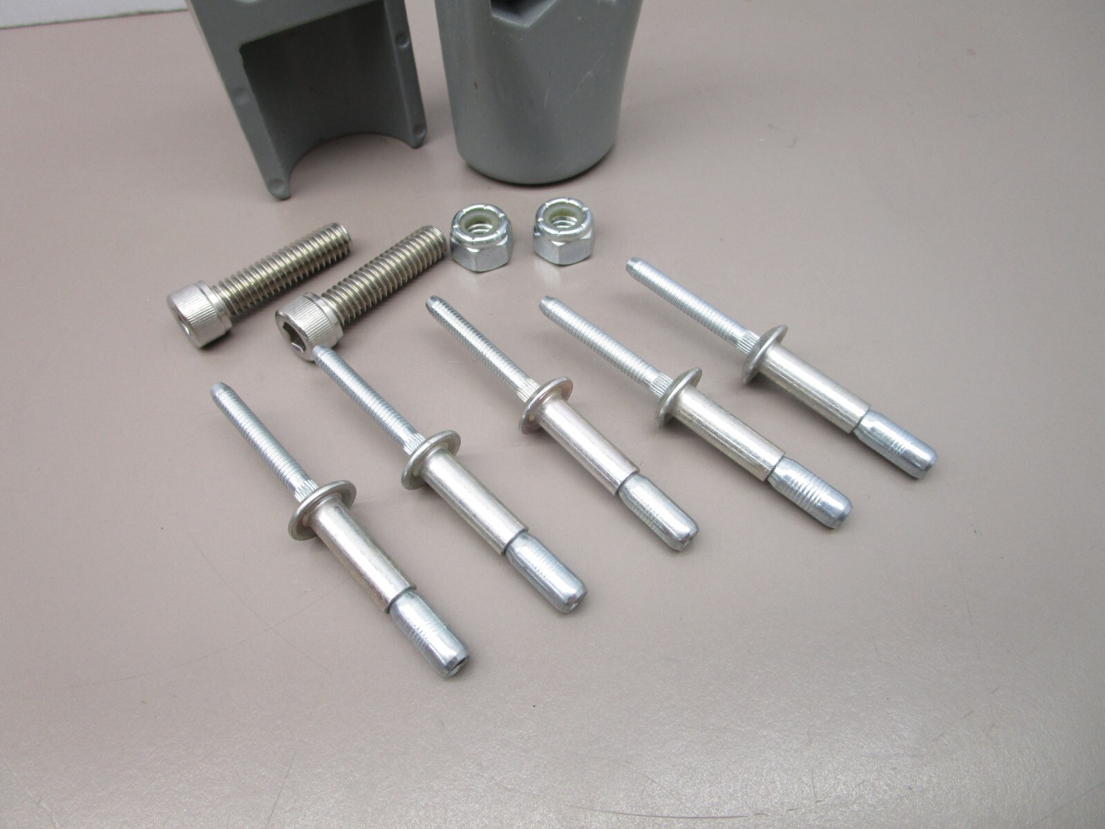 New Flyer Bus Aluminum Handrail Tee For 1-1/4″ Pipe Railing Connection