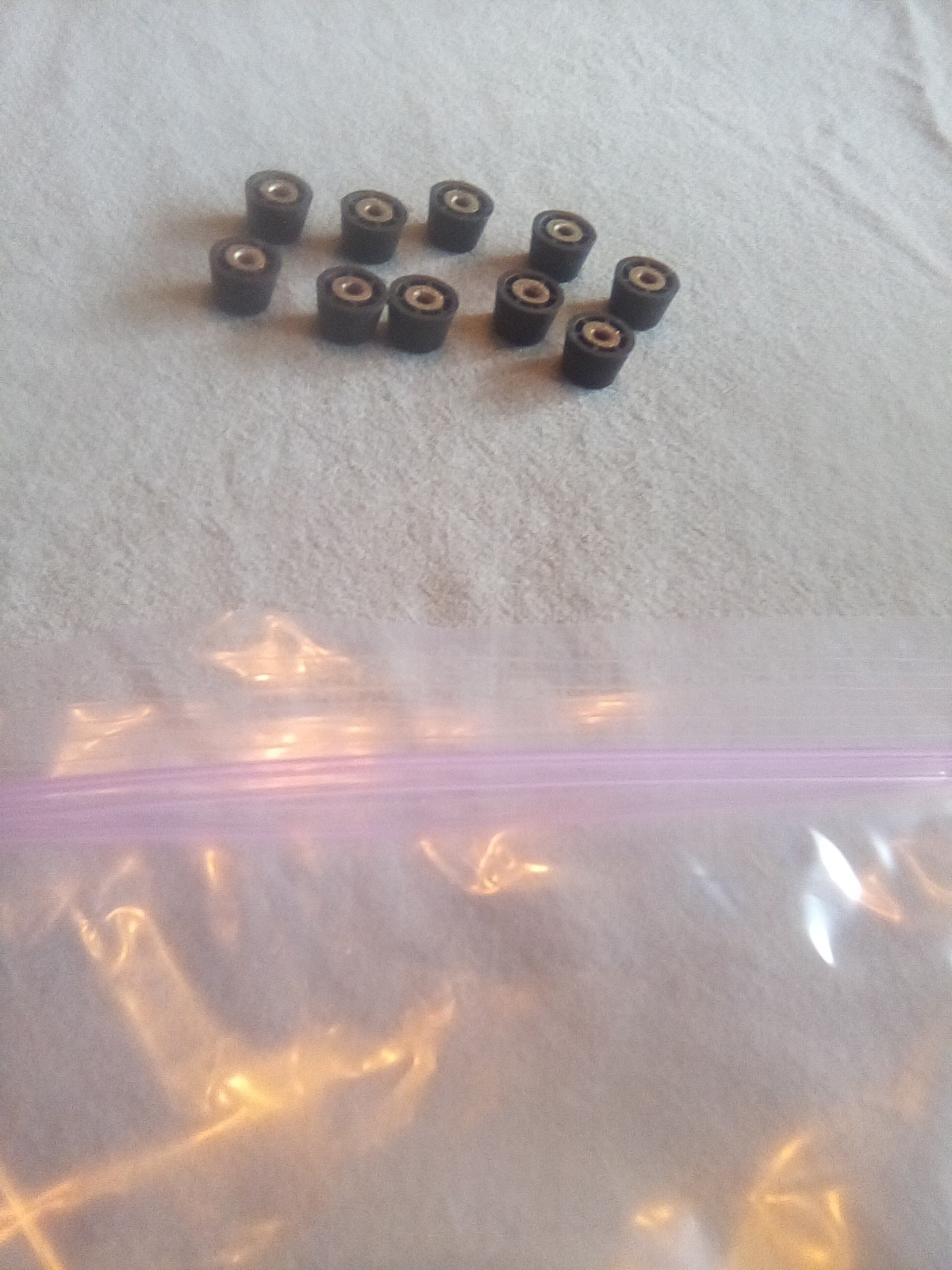 Lot Of 10 HH Smith 728 Rubber Bumper Feet 9/16″W 3/8″Tall