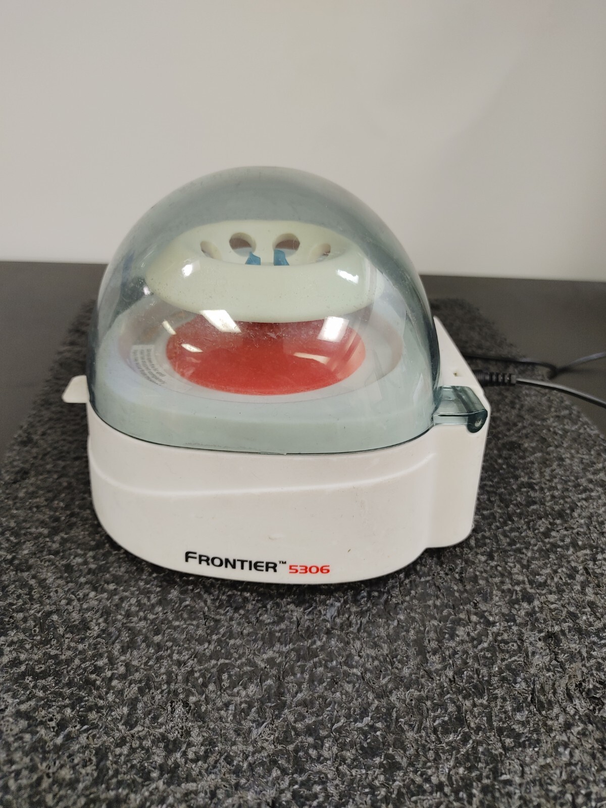 OHAUS FC5306 Frontier 5306 Mini Centrifuge