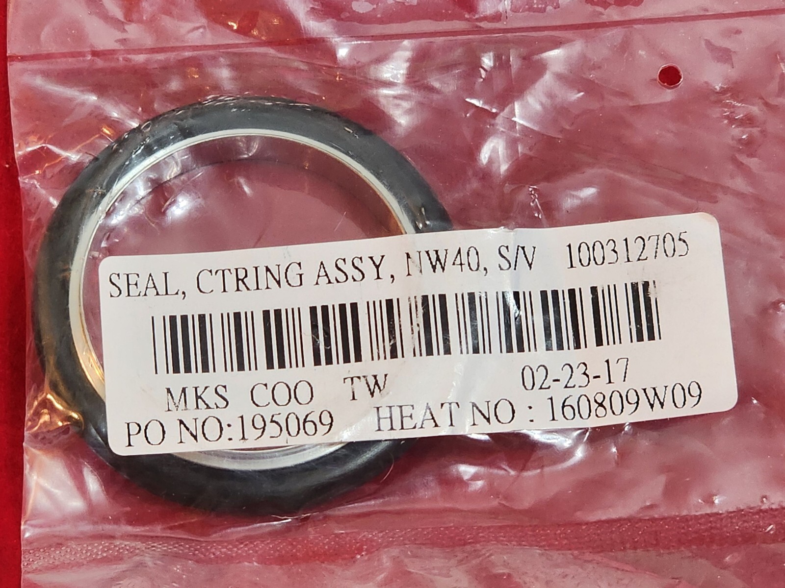 MKS HPS 304 stainless Viton centering ring seal assembly for ISO-KF NW40 flange
