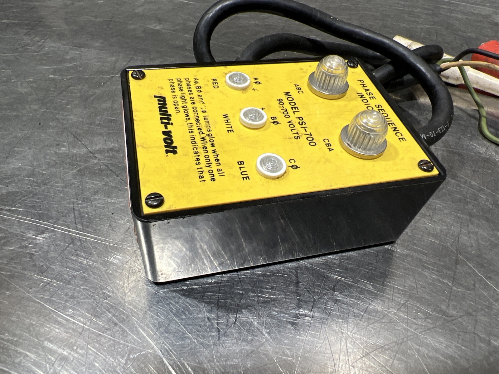 MULTI-VOLT Megger PSI-700 PHASE SEQUENCE ROTATION INDICATOR Used Surplus