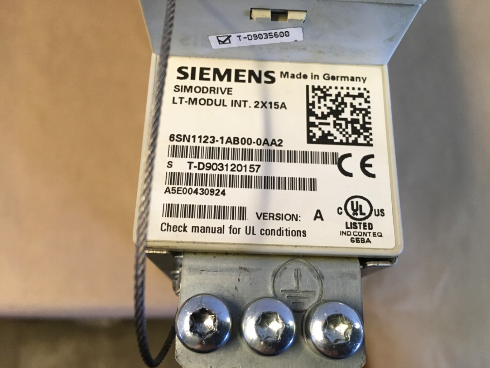 SIEMENS 6SN1123-1AB00-0AA2 SIMODRIVE LT-MODUL 2X15A