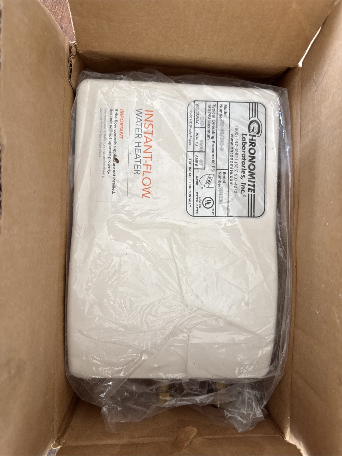 Chronomite SR-40/240-P Tankless Electric Water Heater 9600W