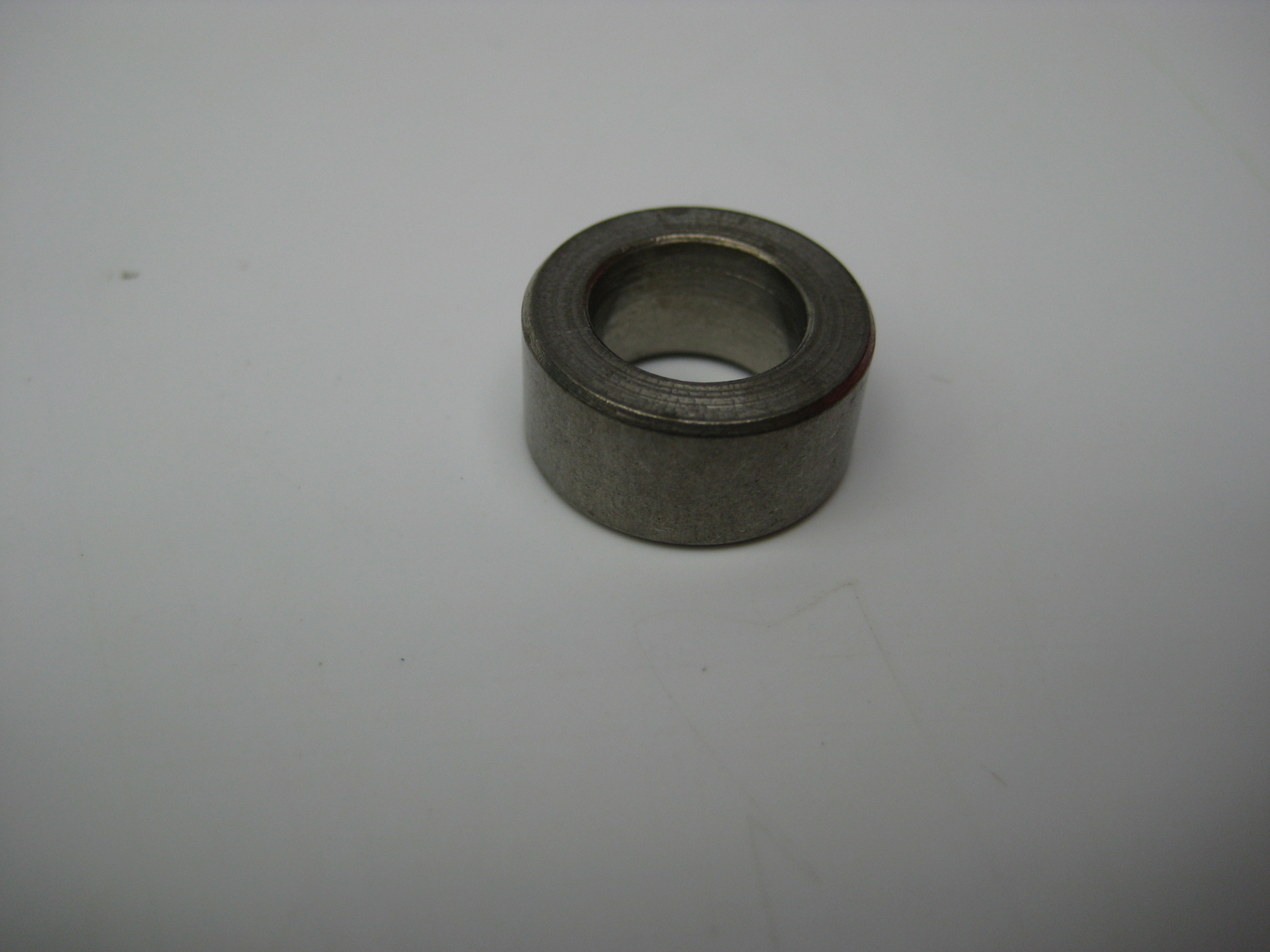 VALCOR S620-8 SPACER LOT OF 3 NSNP