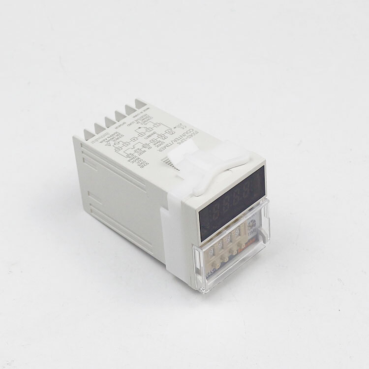 FX4S-1P4 Timer Relay 100-240VAC 50/60Hz Protection Class IP20 Controller