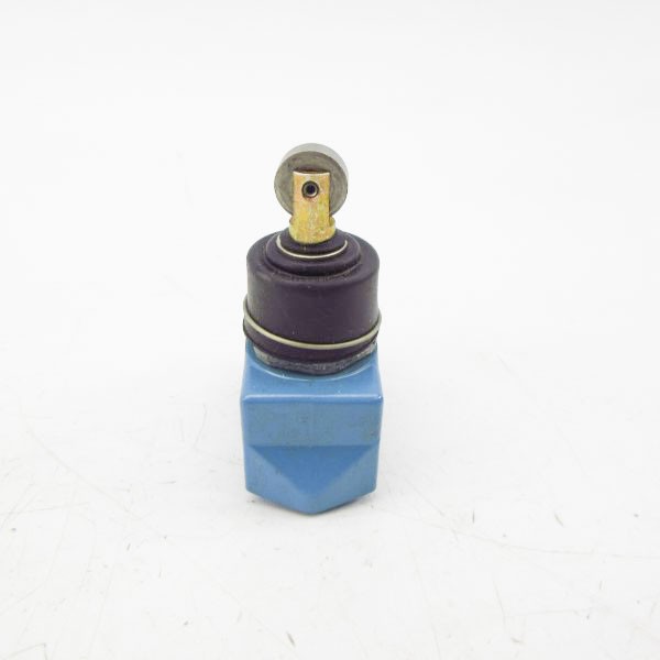 HONEYWELL BZE6-2RN81 600VAC 2A (AS PICTURED) NSMP