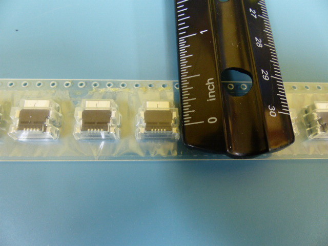 MOLEX 548190572 Qty of 22 per Lot Conn Mini USB Type B RCP 5 POS 0.8mm Solder R