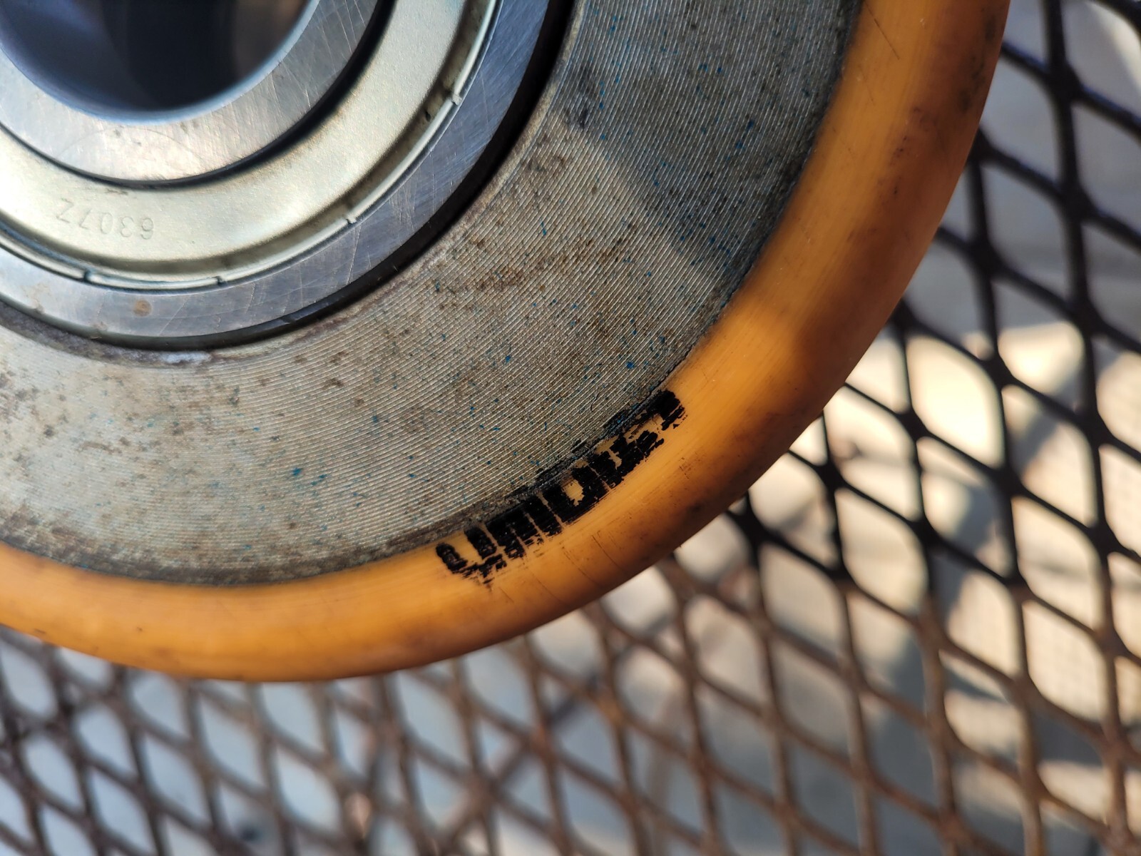 CROWN FORKLIFT WHEEL 302 COMPOUND ORANGE INTEGRITY PARTS SYSTEM