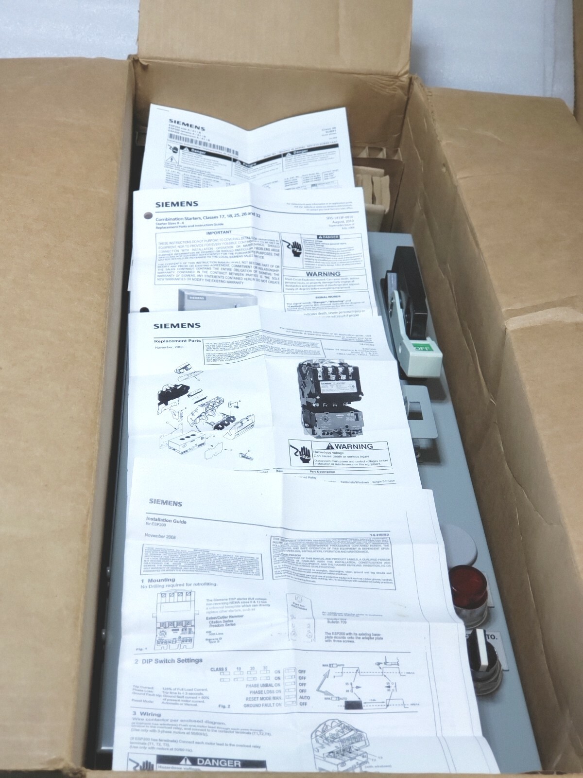 SIEMENS 17CUC92NF11, Starter,Fusible Combo FVNR SZ0,3-12Amps,N12/3R,120V, N£W