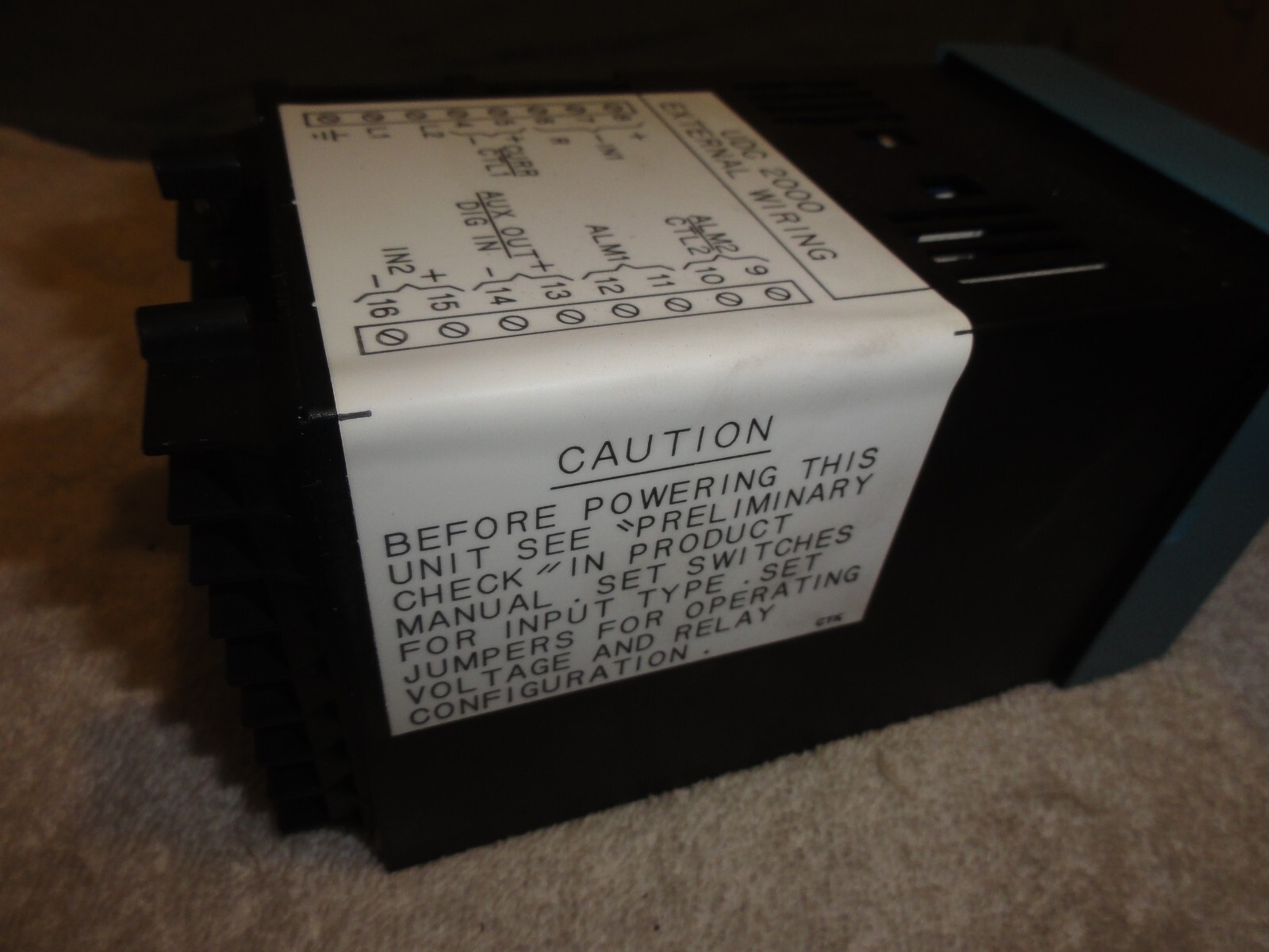 HONEYWELL DC2001-2-0000-0000-00-0122 Temperature Control Mini Pro NEW (Open Box)