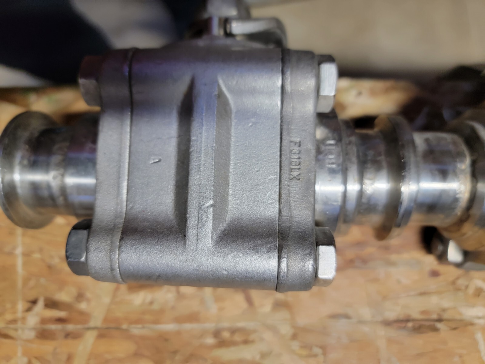 FLOWSERVE WORCESTER (UK)15A44-6666TT 316 SS BALL VALVE NOS FREE SHIPING